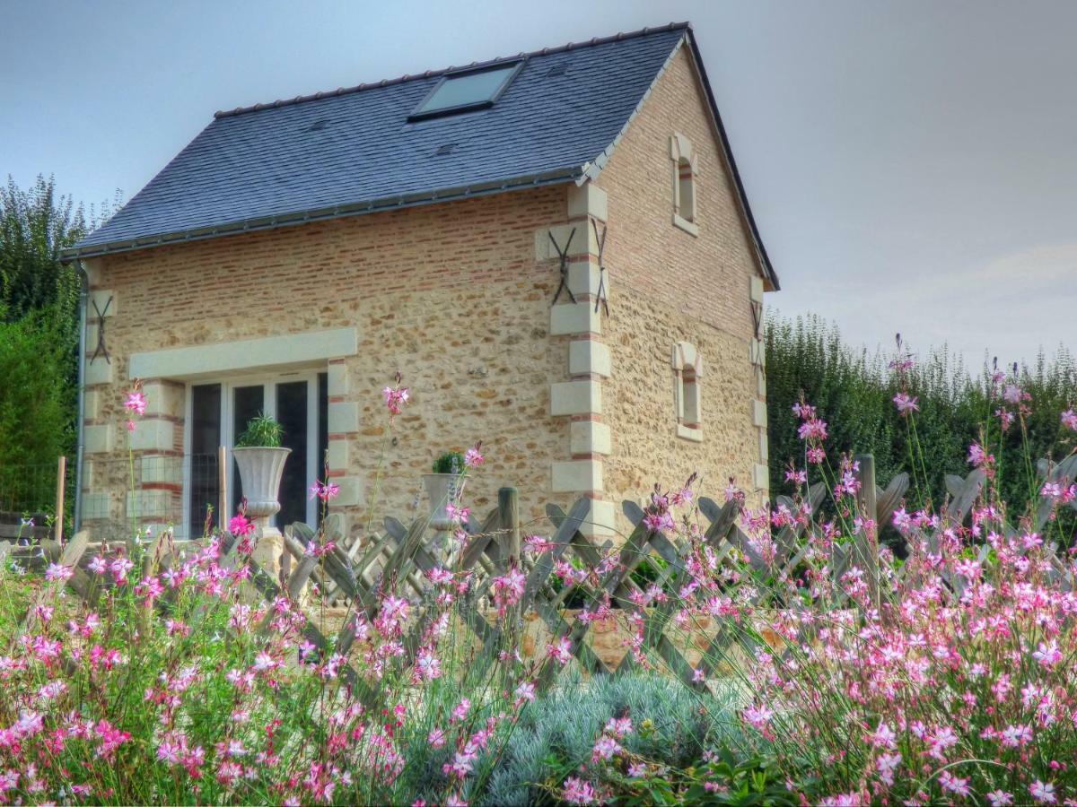 Le Moulin De Follet Bed & Breakfast Fougere  Bagian luar foto