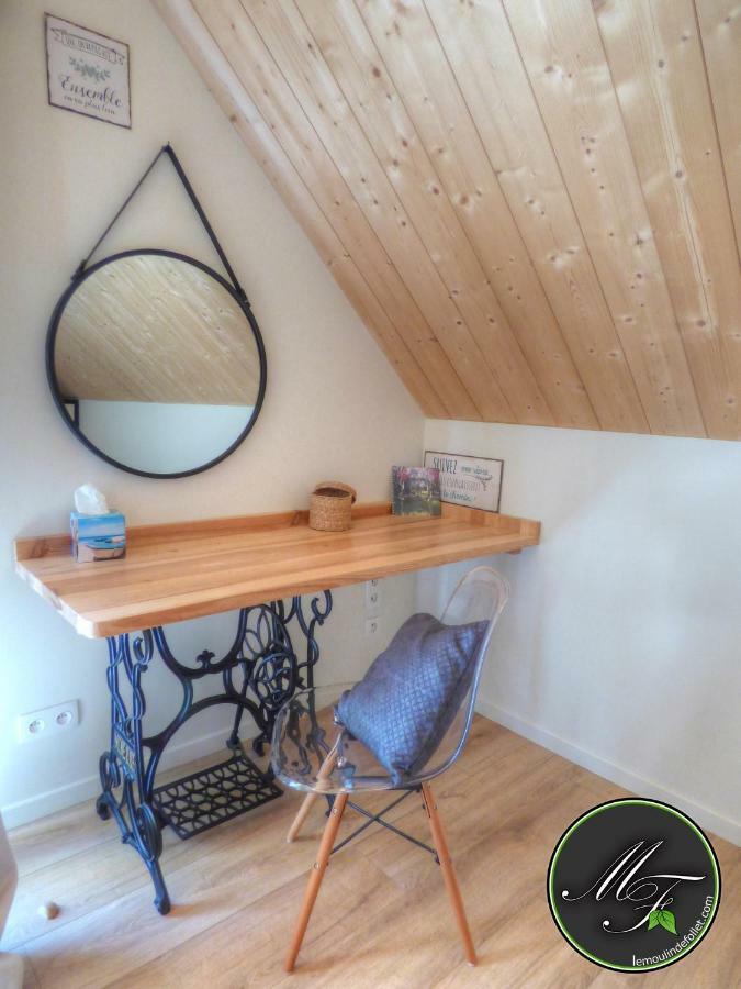 Le Moulin De Follet Bed & Breakfast Fougere  Bagian luar foto